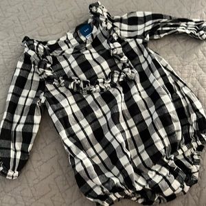 Old Navy Girls Plaid One Piece Bodysuit Onesie Long Sleeve 3-6 months